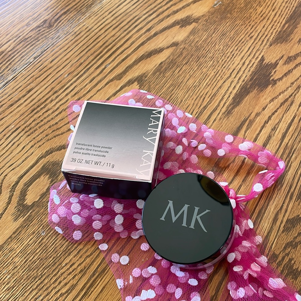 Mary Kay Translucent Loose Powder
